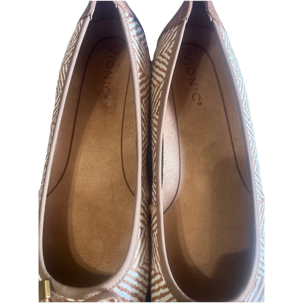 Vionic Minna Womens 11 Tan Ballet Flat Herringbone Calf Hair Bow Suede Cap Toe - Picture 15 of 16